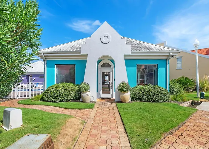 Coral Retreat By Collection Pensacola