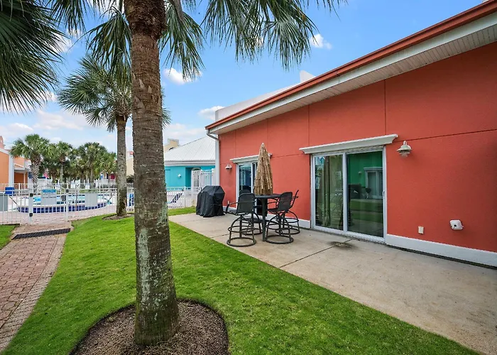 Holiday home Coral Retreat By Collection Pensacola
